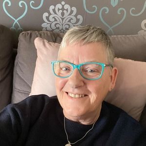 Meet your Posher, Sandra